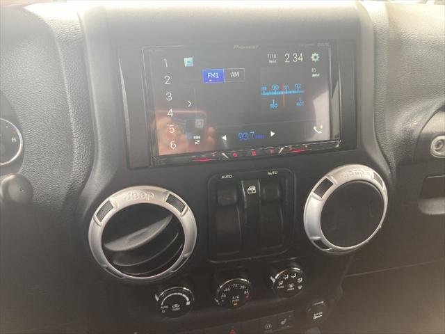 2011 Jeep Wrangler Sahara
