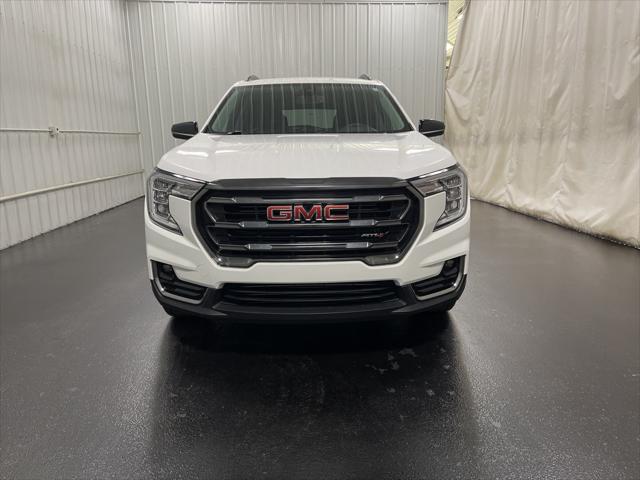 2023 GMC Terrain AWD AT4