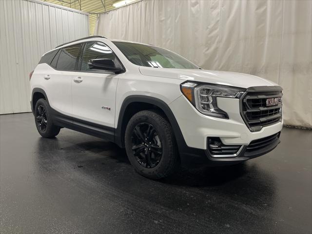 2023 GMC Terrain AWD AT4