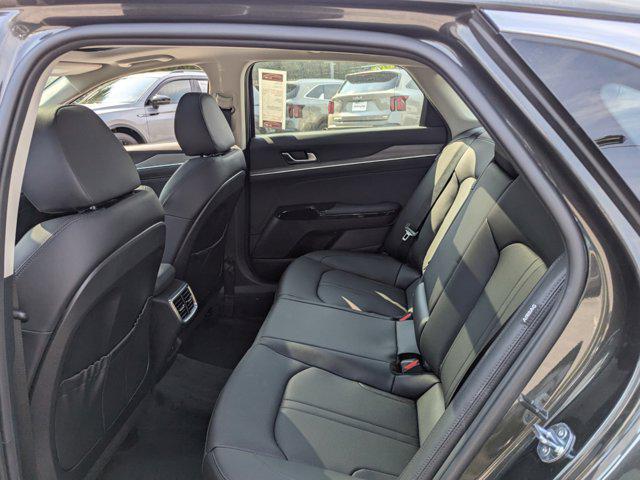 2025 Kia K5 EX
