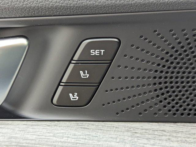 2025 Kia K5 EX