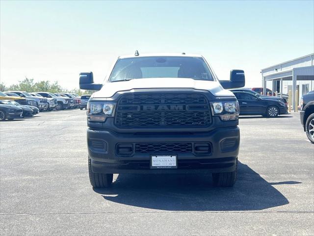 2024 RAM Ram 3500 RAM 3500 TRADESMAN CREW CAB 4X4 8 BOX