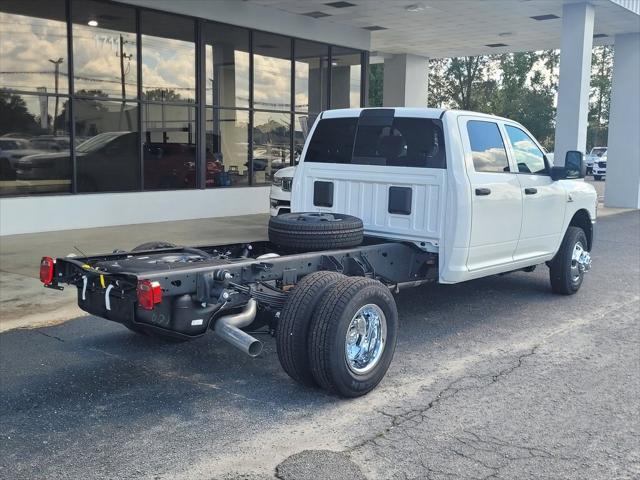 2024 RAM Ram 3500 Chassis Cab RAM 3500 TRADESMAN CREW CAB CHASSIS 4X4 60 CA