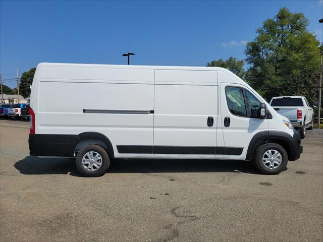 2024 RAM Ram ProMaster RAM PROMASTER 3500 SLT CARGO VAN HIGH ROOF 159 WB EXT