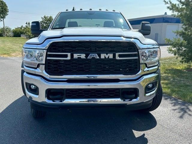 2024 RAM Ram 5500 Chassis Cab RAM 5500 TRADESMAN CHASSIS REGULAR CAB 4X4 60 CA