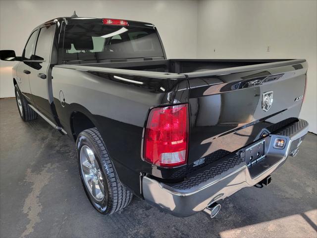 2024 RAM Ram 1500 Classic RAM 1500 CLASSIC TRADESMAN CREW CAB 4X4 64 BOX