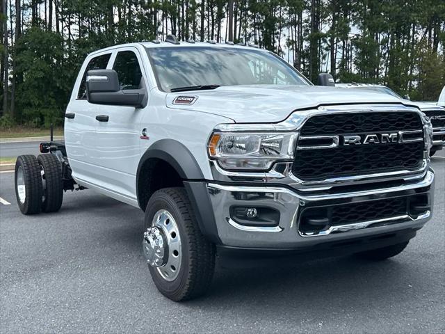 2024 RAM Ram 5500 Chassis Cab RAM 5500 TRADESMAN CHASSIS CREW CAB 4X4 60 CA