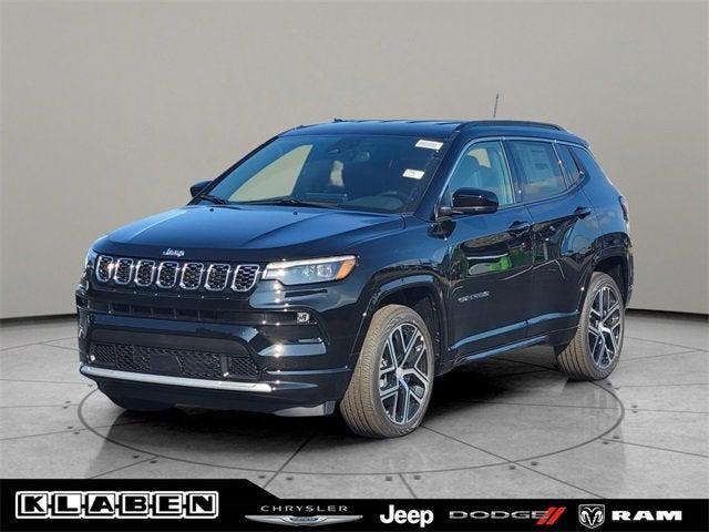 2024 Jeep Compass COMPASS LIMITED 4X4