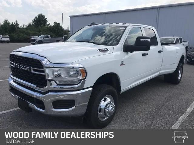 2024 RAM Ram 3500 RAM 3500 TRADESMAN CREW CAB 4X4 8 BOX