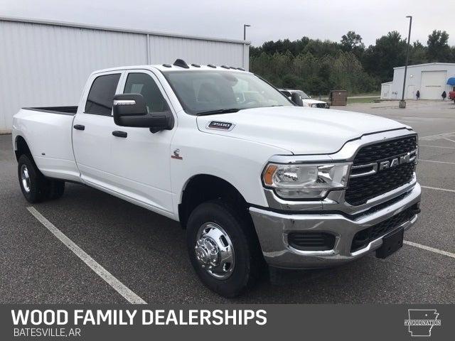 2024 RAM Ram 3500 RAM 3500 TRADESMAN CREW CAB 4X4 8 BOX