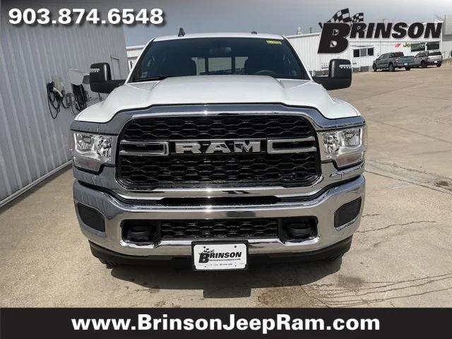 2024 RAM Ram 3500 RAM 3500 TRADESMAN CREW CAB 4X4 8 BOX