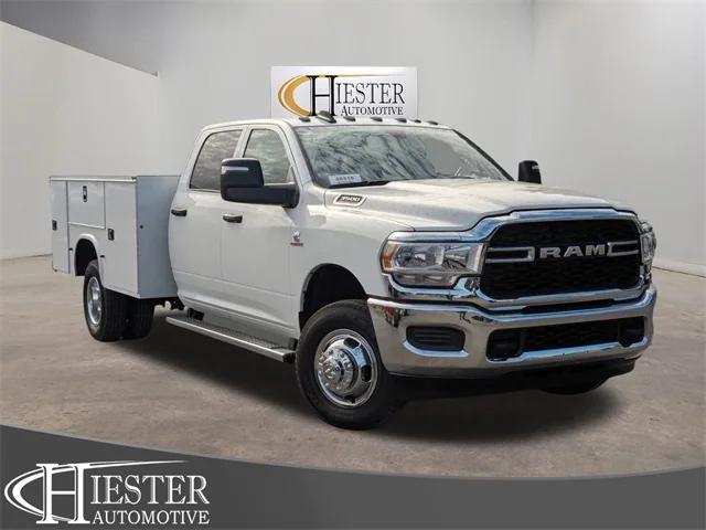 2024 RAM Ram 3500 Chassis Cab RAM 3500 TRADESMAN CREW CAB CHASSIS 4X4 60 CA