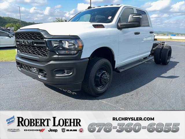 2024 RAM Ram 3500 Chassis Cab RAM 3500 TRADESMAN CREW CAB CHASSIS 4X4 60 CA