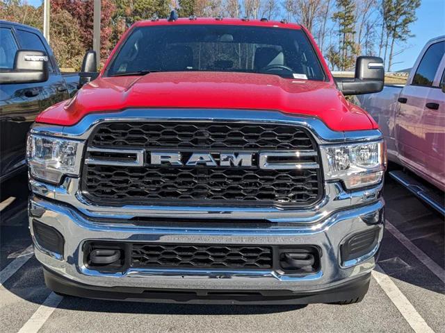 2024 RAM Ram 3500 Chassis Cab RAM 3500 TRADESMAN CREW CAB CHASSIS 4X4 60 CA