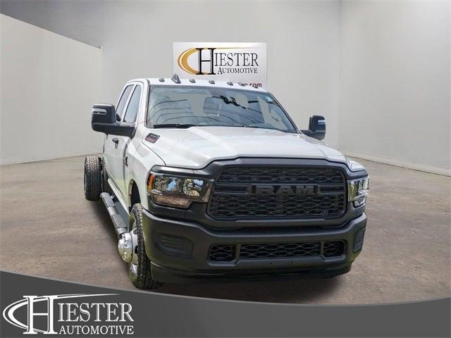 2024 RAM Ram 3500 Chassis Cab RAM 3500 TRADESMAN CREW CAB CHASSIS 4X4 60 CA