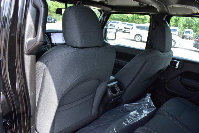 2024 Jeep Wrangler 4-Door Sport 4x4