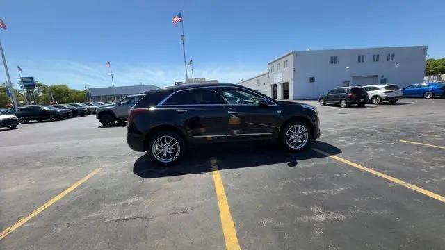 2022 Cadillac XT5 FWD Premium Luxury