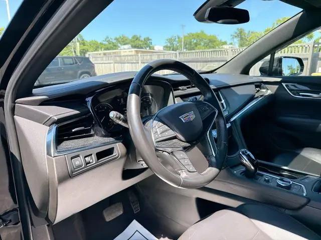 2022 Cadillac XT5 FWD Premium Luxury