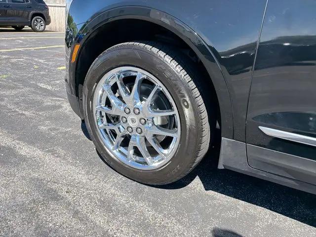 2022 Cadillac XT5 FWD Premium Luxury