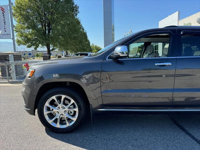 2021 Jeep Grand Cherokee Summit 4X4