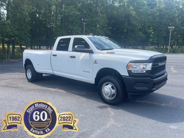 2022 RAM 3500 Tradesman Crew Cab 4x4 8 Box