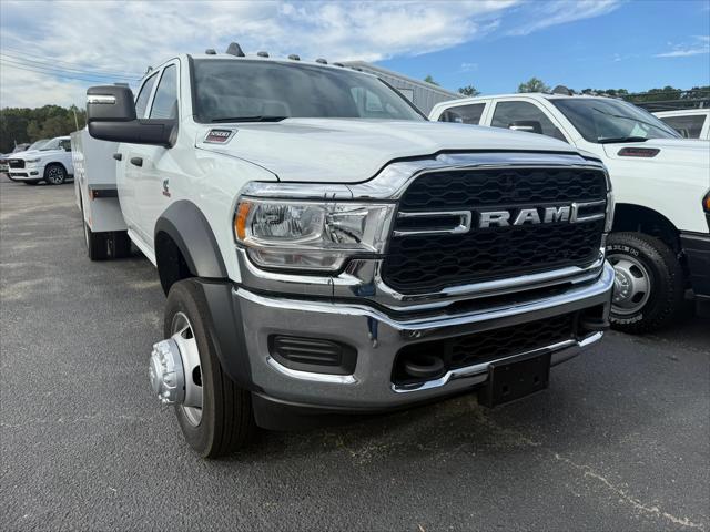 2024 RAM Ram 5500 Chassis Cab RAM 5500 TRADESMAN CHASSIS CREW CAB 4X4 84 CA