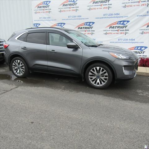 2022 Ford Escape Titanium