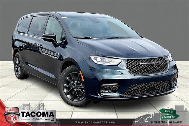 2024 Chrysler Pacifica Hybrid PACIFICA PLUG-IN HYBRID S APPEARANCE