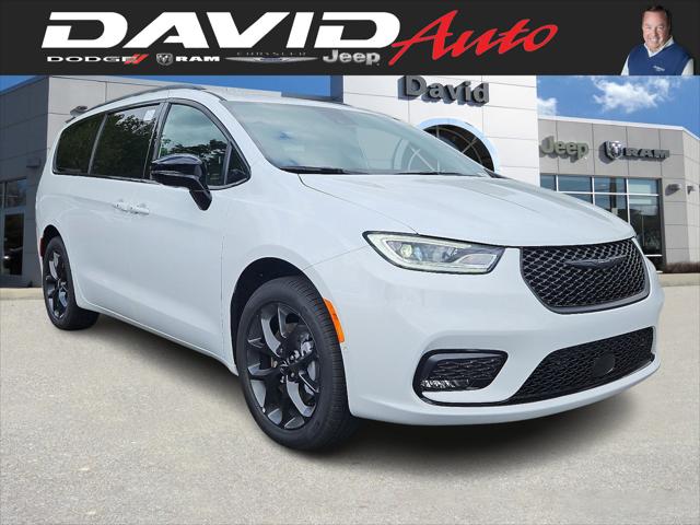 2024 Chrysler Pacifica PACIFICA LIMITED AWD