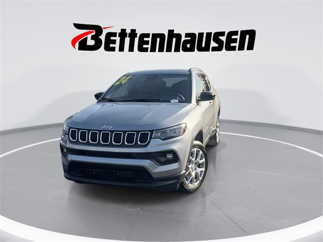 2024 Jeep Compass Latitude Lux FWD