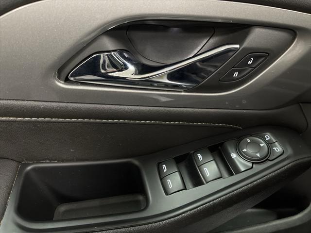 2023 Chevrolet Traverse AWD LT Leather