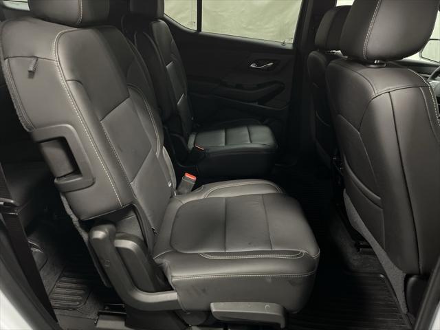 2023 Chevrolet Traverse AWD LT Leather