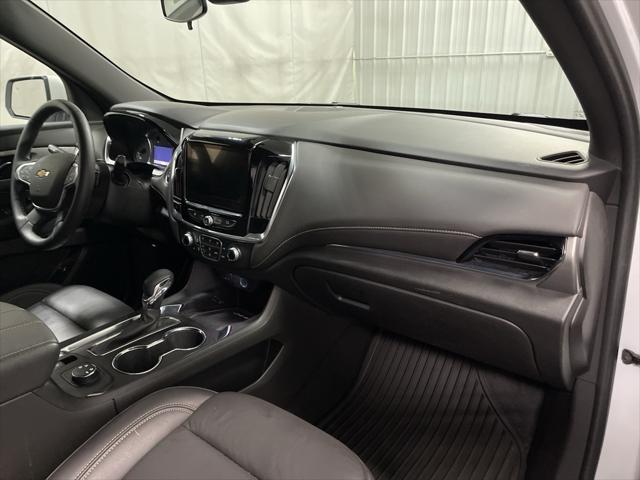 2023 Chevrolet Traverse AWD LT Leather