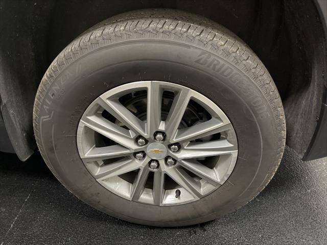 2023 Chevrolet Traverse AWD LT Leather