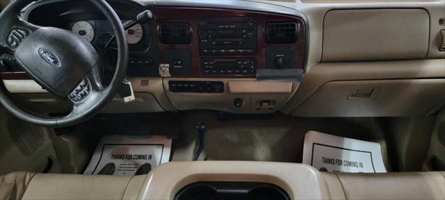 2006 Ford F-350 Lariat 4dr Crew Cab 4WD LB
