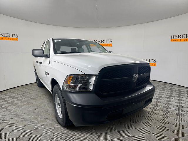 2024 RAM Ram 1500 Classic RAM 1500 CLASSIC TRADESMAN QUAD CAB 4X2 64 BOX