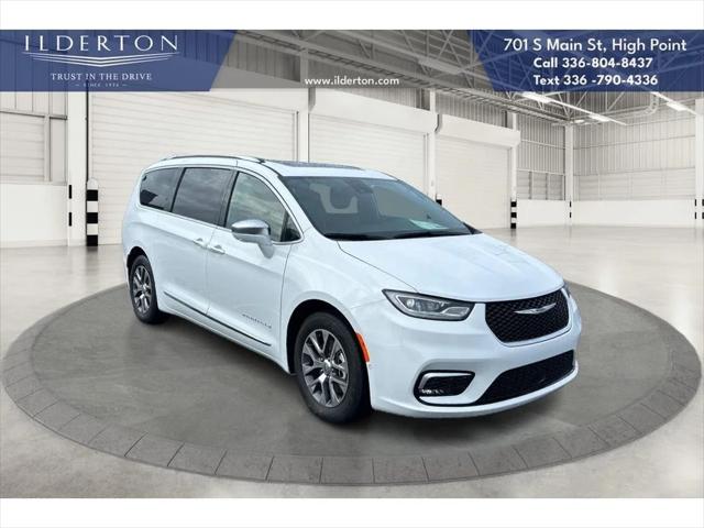 2024 Chrysler Pacifica Hybrid PACIFICA PLUG-IN HYBRID PINNACLE