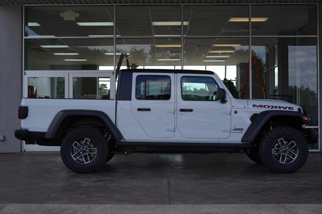 2024 Jeep Gladiator GLADIATOR MOJAVE 4X4