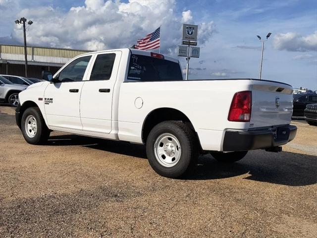 2024 RAM Ram 1500 Classic RAM 1500 CLASSIC TRADESMAN QUAD CAB 4X2 64 BOX