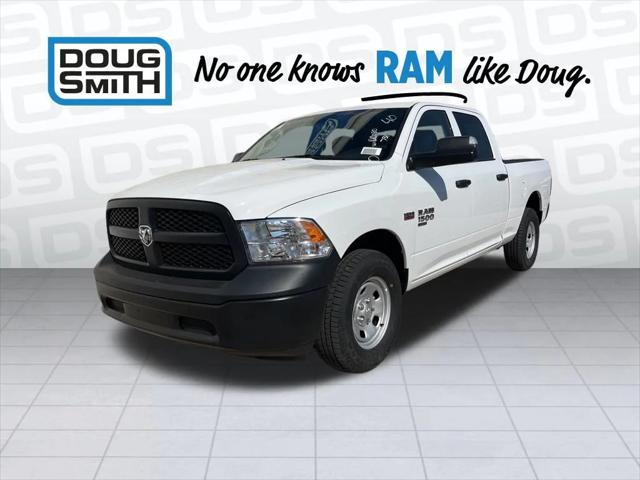 2024 RAM Ram 1500 Classic RAM 1500 CLASSIC TRADESMAN CREW CAB 4X4 64 BOX