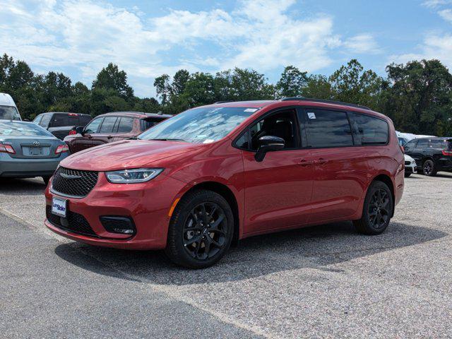 2024 Chrysler Pacifica PACIFICA LIMITED AWD