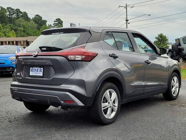 2021 Nissan Kicks S Xtronic CVT