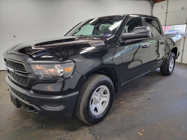 2024 RAM Ram 1500 RAM 1500 TRADESMAN CREW CAB 4X4 57 BOX