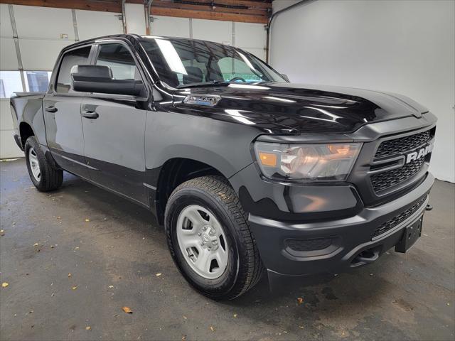 2024 RAM Ram 1500 RAM 1500 TRADESMAN CREW CAB 4X4 57 BOX