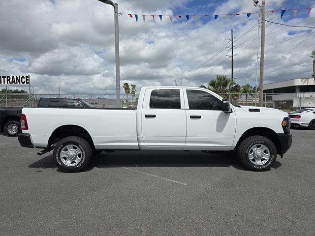 2024 RAM 2500 Tradesman Crew Cab 4x4 8 Box