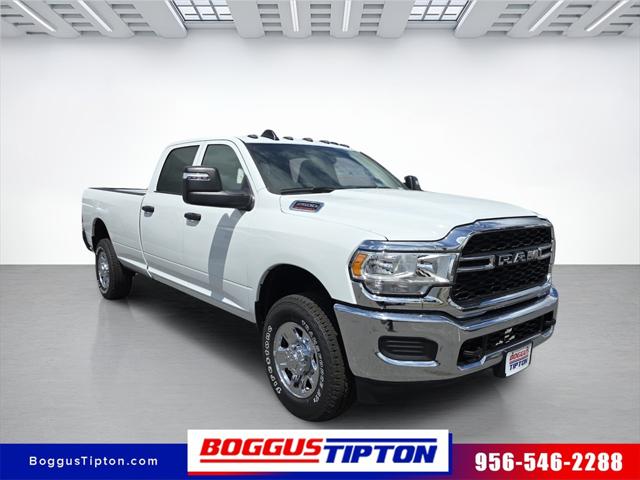 2024 RAM 2500 Tradesman Crew Cab 4x4 8 Box