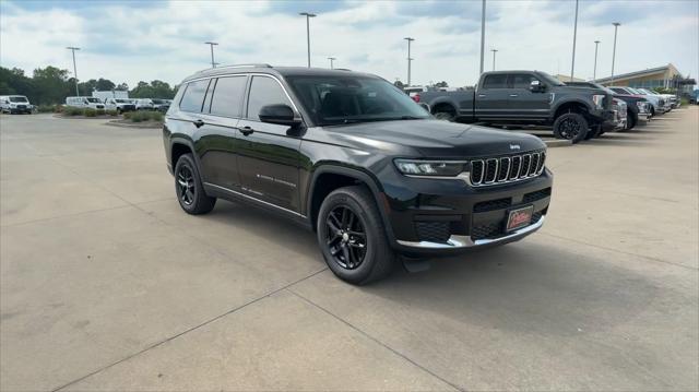 2023 Jeep Grand Cherokee L Laredo 4x4