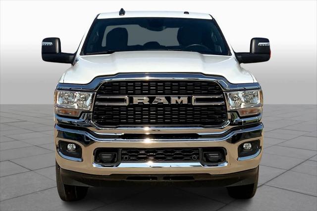 2023 RAM 3500 Big Horn Crew Cab 4x4 64 Box