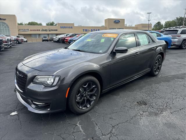 2023 Chrysler 300 Touring L AWD