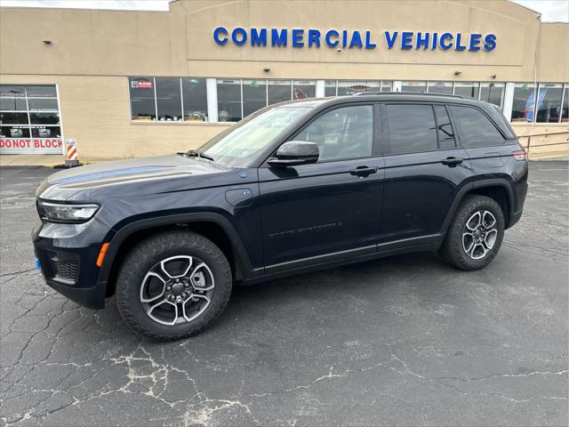 2023 Jeep Grand Cherokee 4xe Trailhawk